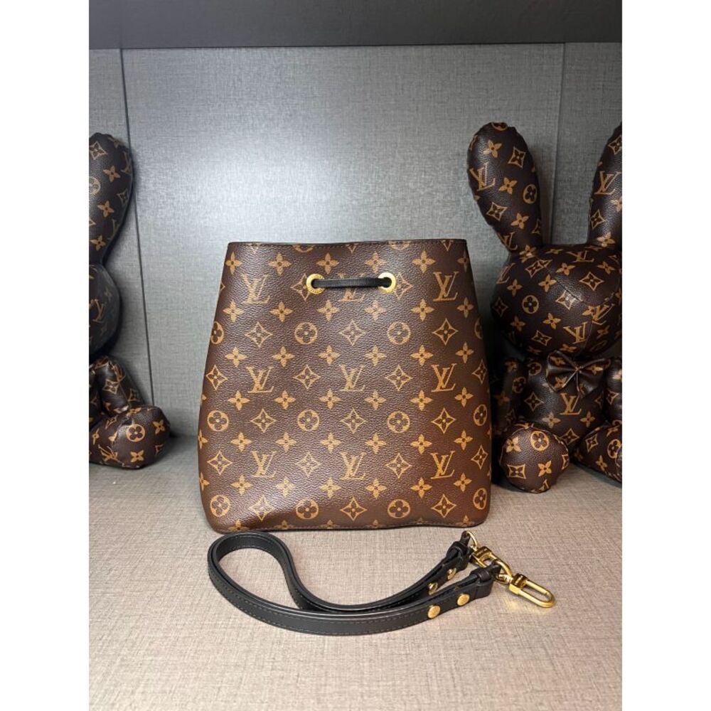 Louis Vuitton Women Pre-Loved Bag Very Good Condition - Picture 1 of 9